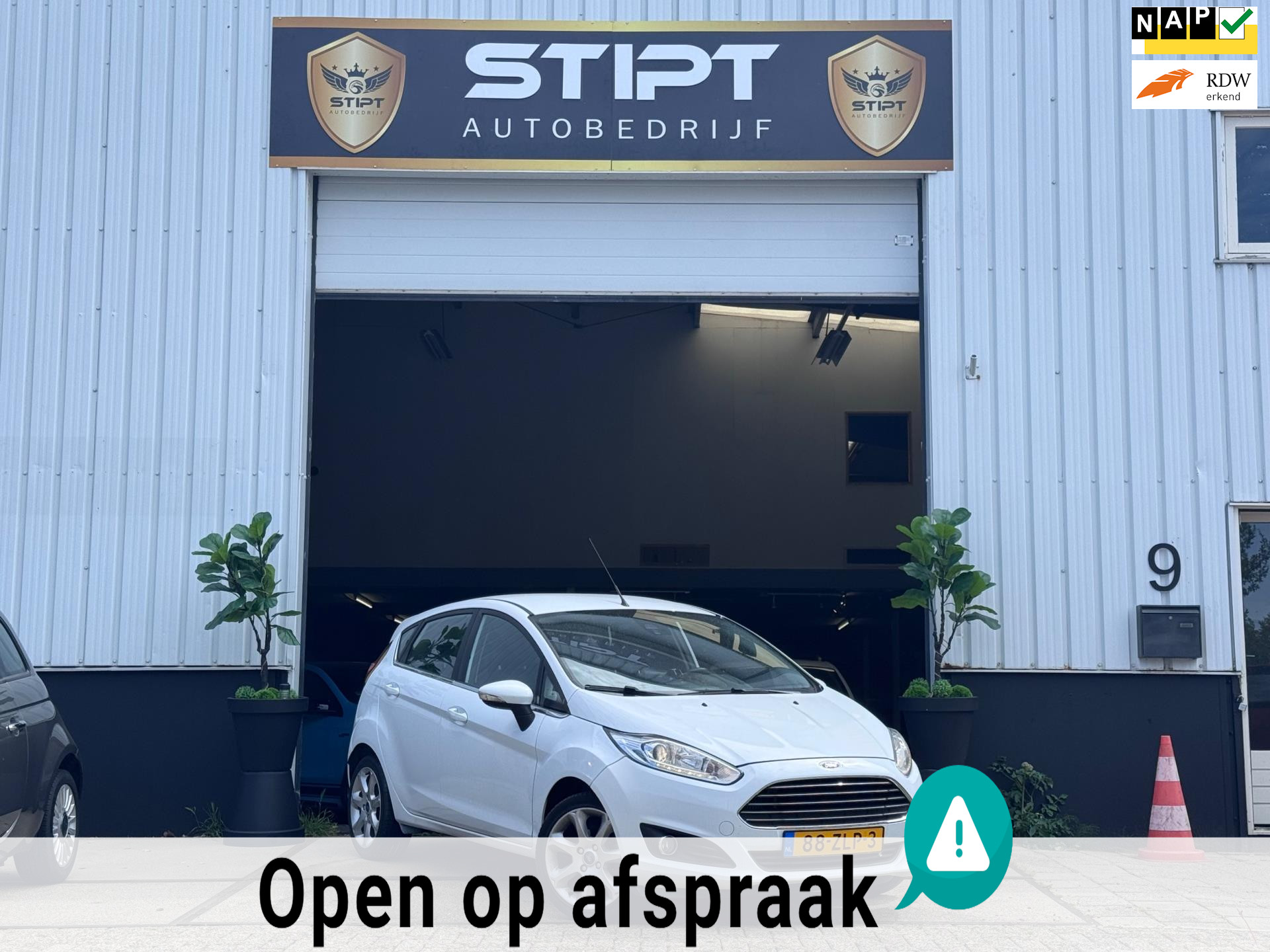 Ford Fiesta 1.0 EcoBoost Titanium|CARPLAY|5DRS|AIRCO|NAP|ZEER NETJES| 2012 - voorkant