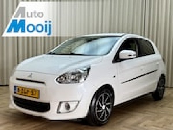 Foto van Mitsubishi Space Star
