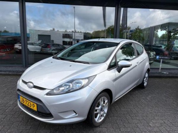 Ford Fiesta 1.25 Limited 2010 - voorkant