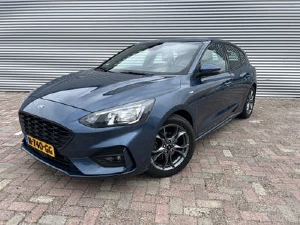 Ford Focus 1.5 EcoBlue ST Line Business 2021 - voorkant