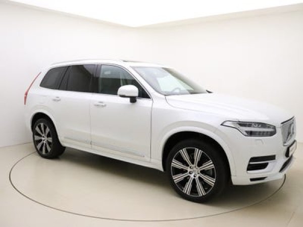 Volvo Xc90 2.0 T8 Recharge AWD R-Design 2021 - voorkant