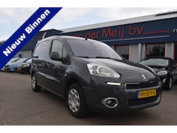 Foto van Peugeot Partner