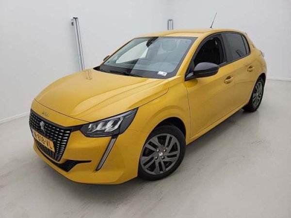 Peugeot 208 1.2 PureTech Active Pack 2022 - voorkant