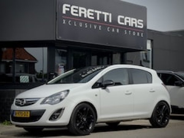 Opel Corsa 1.4-16V 2014 - voorkant