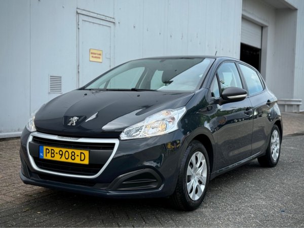 Peugeot 208 1.2 PureTech Access 2017 - voorkant