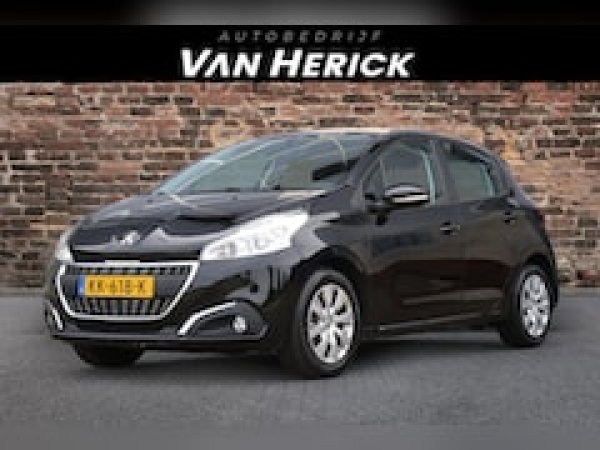 Peugeot 208 1.2 PureTech Blue Lion 2016 - voorkant