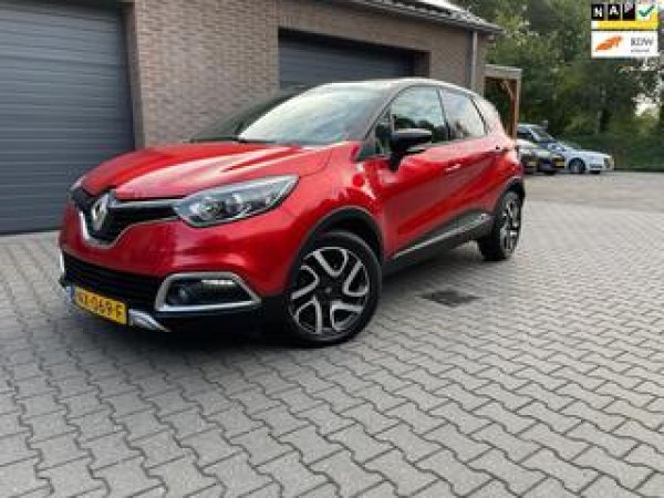 Renault Captur 1.2 TCe Helly Hansen 2014 - voorkant