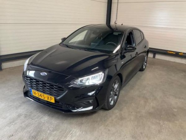 Ford Focus 1.0 EcoBoost ST Line Business 2020 - voorkant