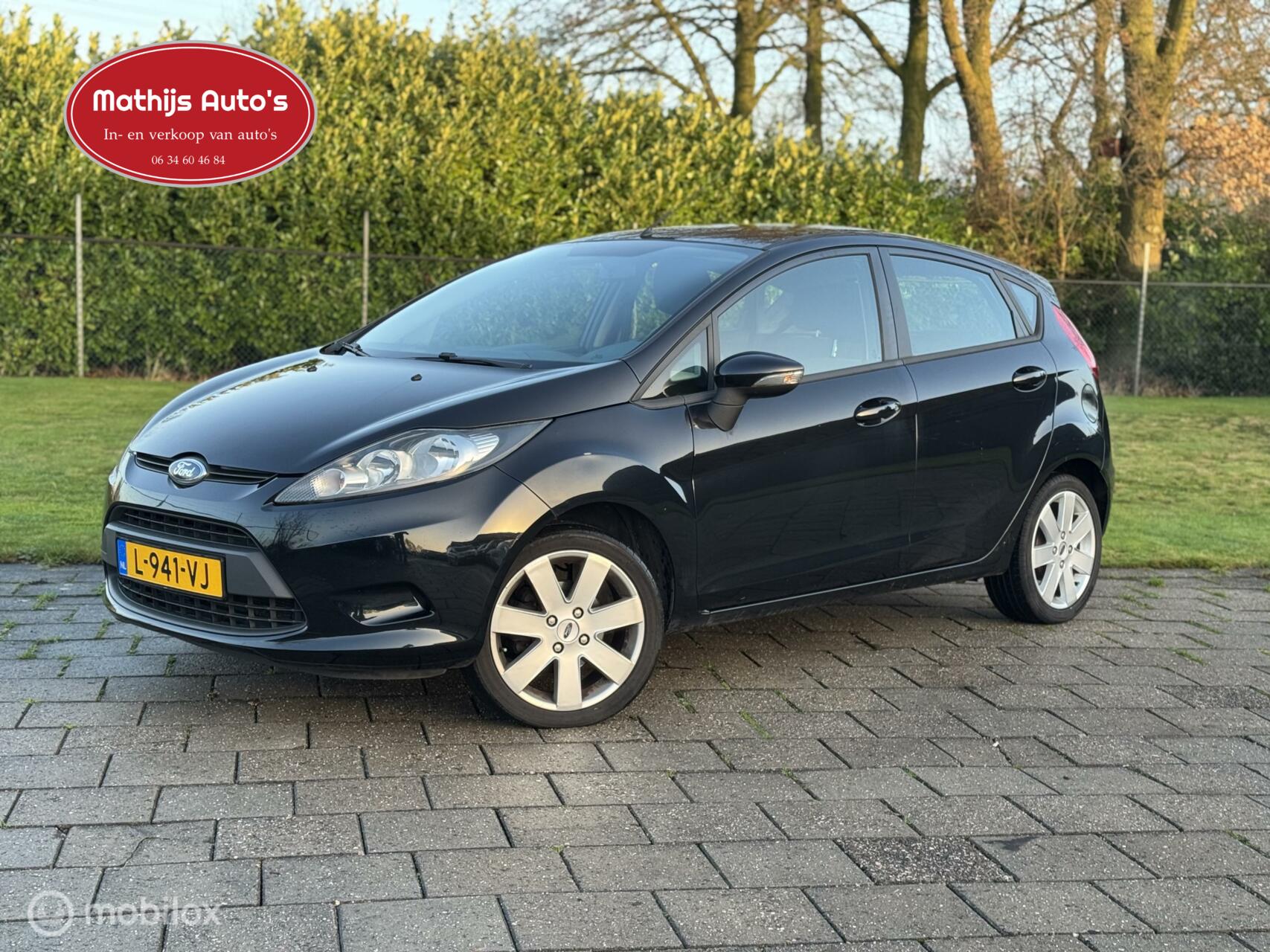 Ford Fiesta 1.25 Titanium Airco 5 Deurs! Riem v.v.! Nette staat! 2010 - voorkant