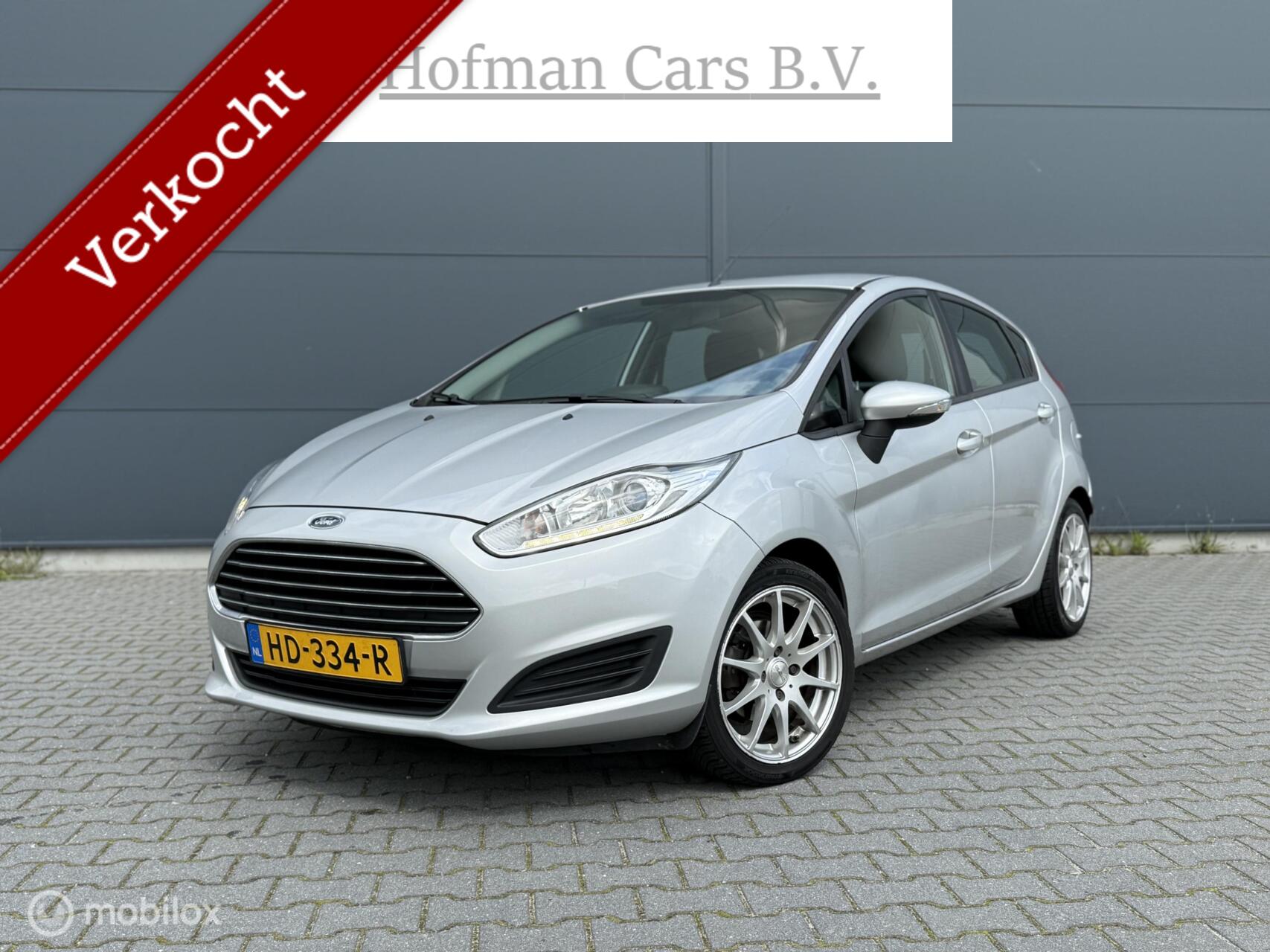 Ford Fiesta 1.5 TDCi Titanium 5-deurs Trekhaak Nieuwe Distributieriem 2015 - voorkant
