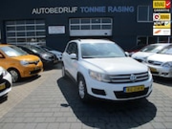 Volkswagen Tiguan 1.4 TSI Comfort&Design Edition 2015 - voorkant