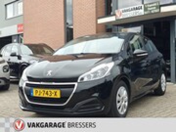 Peugeot 208 1.2 PureTech Active 2017 - voorkant