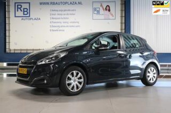 Peugeot 208 1.2 PureTech Blue Lion 2016 - voorkant