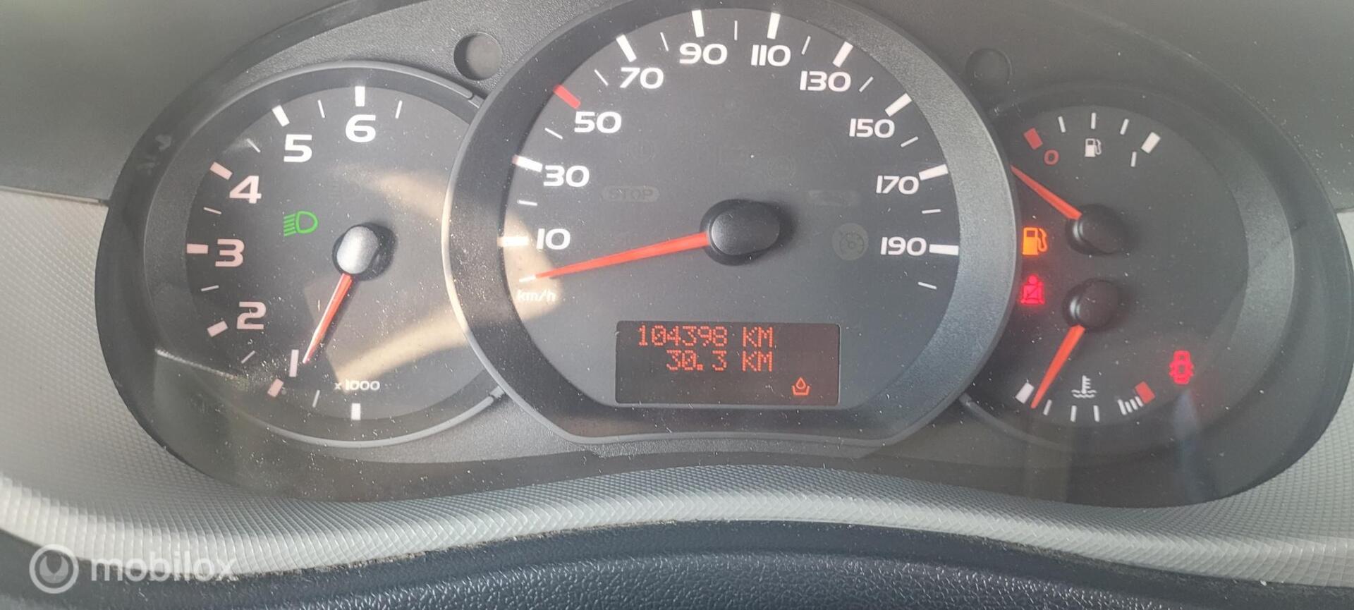 Foto van Renault Master Camper 104.000 KM