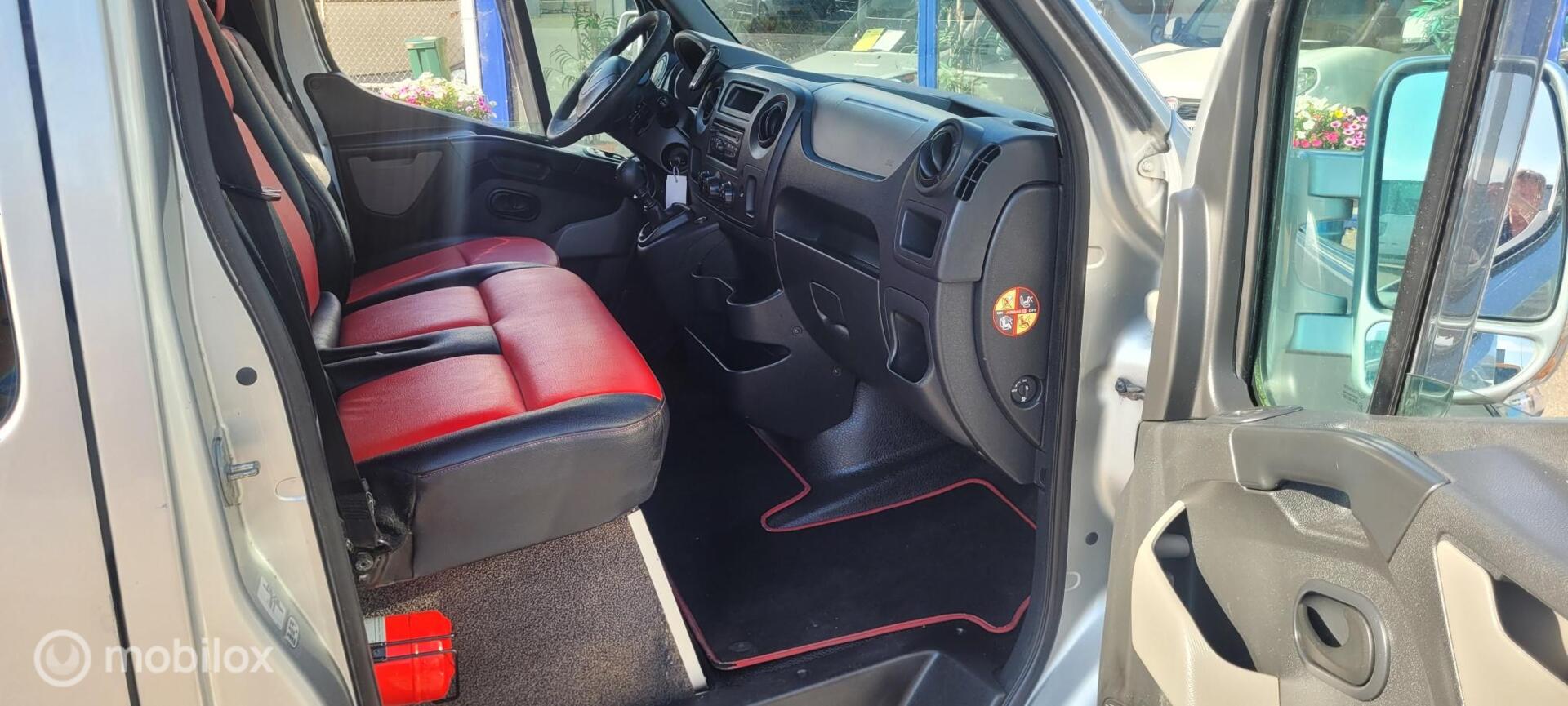 Foto van Renault Master Camper 104.000 KM