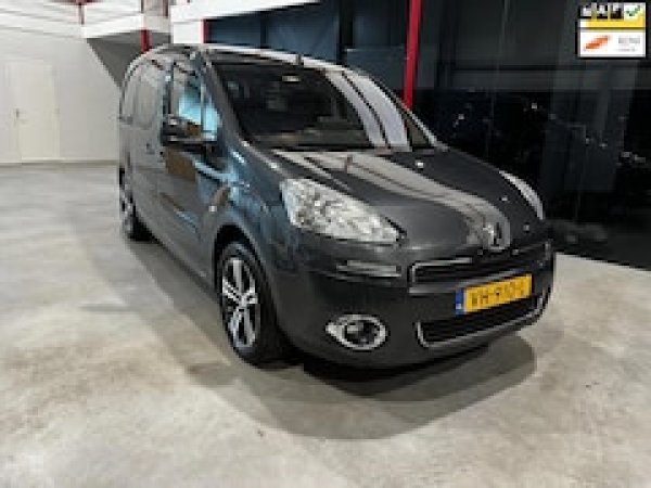 Foto van Peugeot Partner