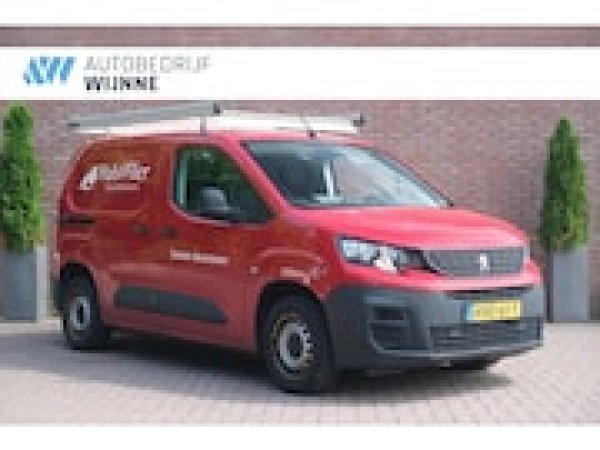 Foto van Peugeot Partner