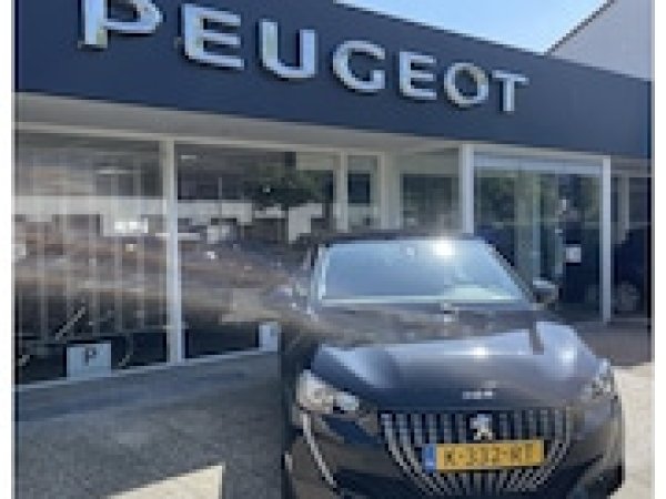 Peugeot 208 1.2 PureTech Blue Lease Active 2021 - voorkant