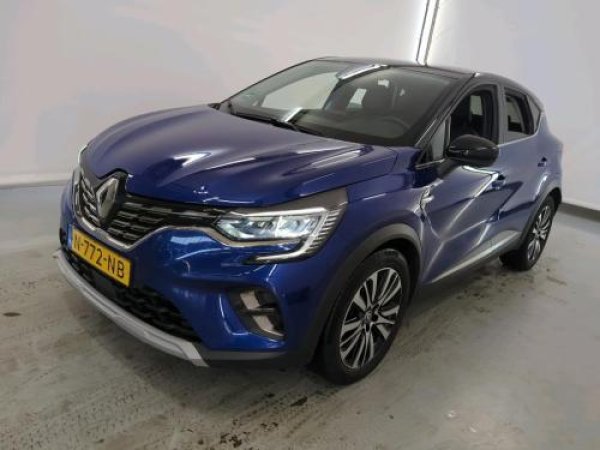 Renault Captur 1.6 E-Tech Plug-in Hybrid 160 Initiale Paris 2021 - voorkant