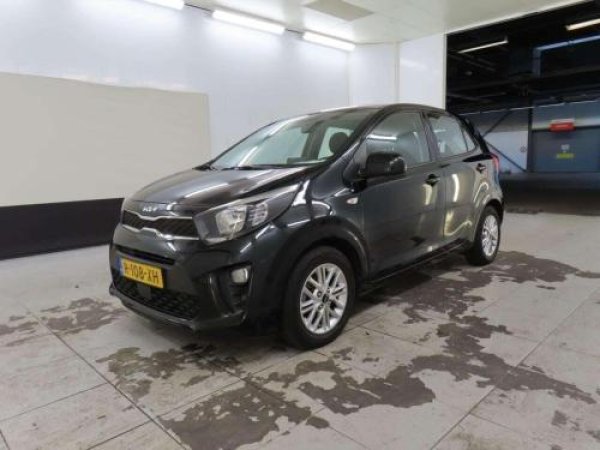 Kia Picanto 1.0 DPI DynamicLine 2022 - voorkant