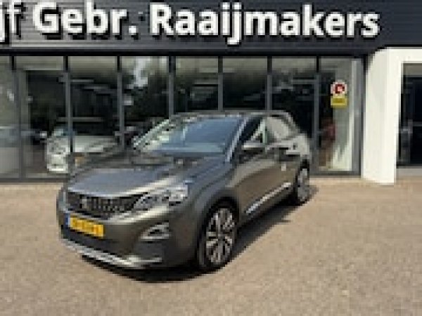 Peugeot 3008 1.2 PureTech Allure 2019 - voorkant