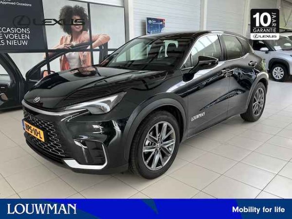 Lexus LBX Elegant 2WD 2025 - voorkant