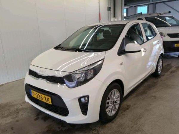 Kia Picanto 1.0 DPI DynamicLine 2022 - voorkant