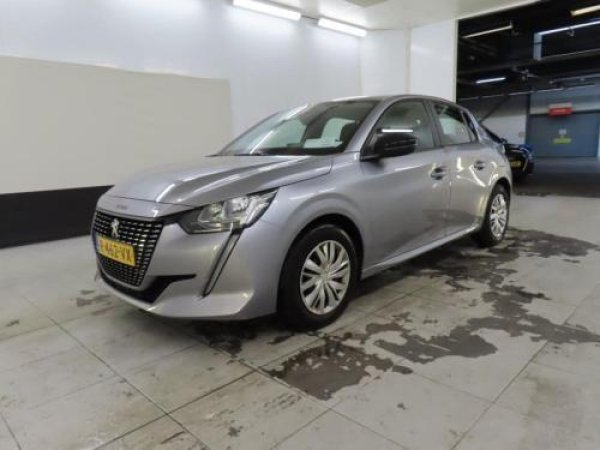 Peugeot 208 1.2 PureTech Active 2022 - voorkant