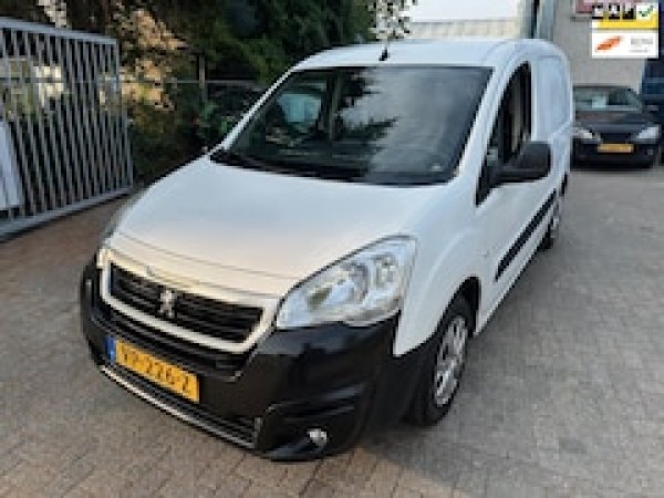 Foto van Peugeot Partner