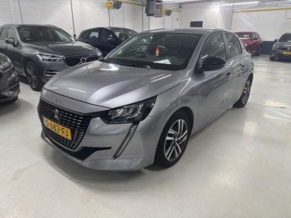 Peugeot 208 1.2 PureTech Style 2022 - voorkant