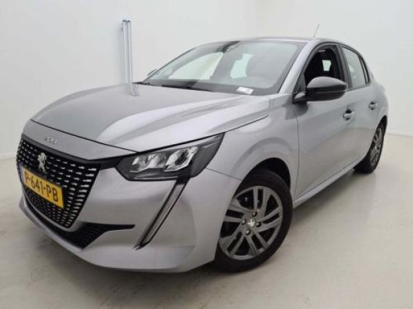 Peugeot 208 1.2 PureTech Active Pack 2022 - voorkant