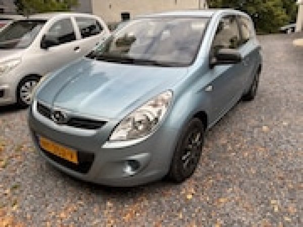 Hyundai I20 1.2i ActiveVersion 2009 - voorkant