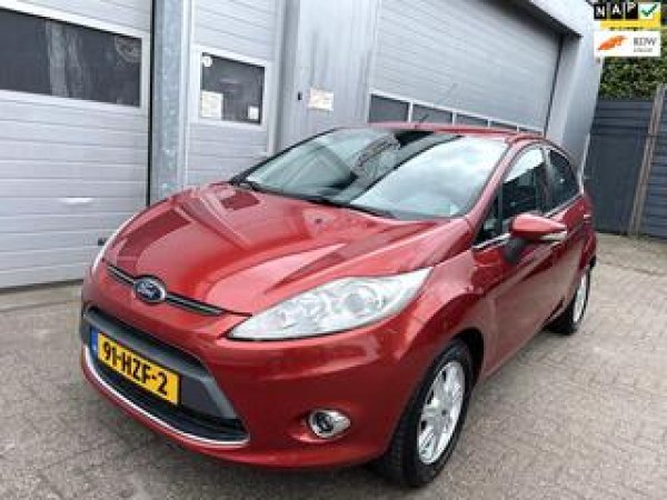 Ford Fiesta 1.4 Titanium 2009 - voorkant