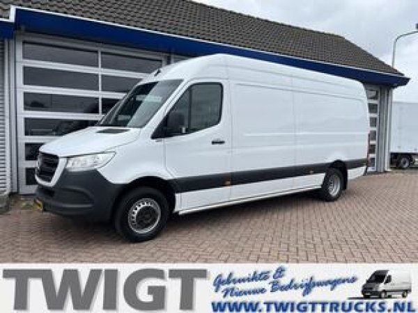 Mercedes-Benz Sprinter 319 3.0 CDI L4H2 EURO VI-D 2021 - voorkant