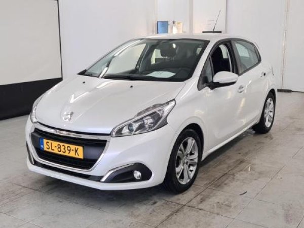 Peugeot 208 1.2 PureTech Blue Lion 2018 - voorkant