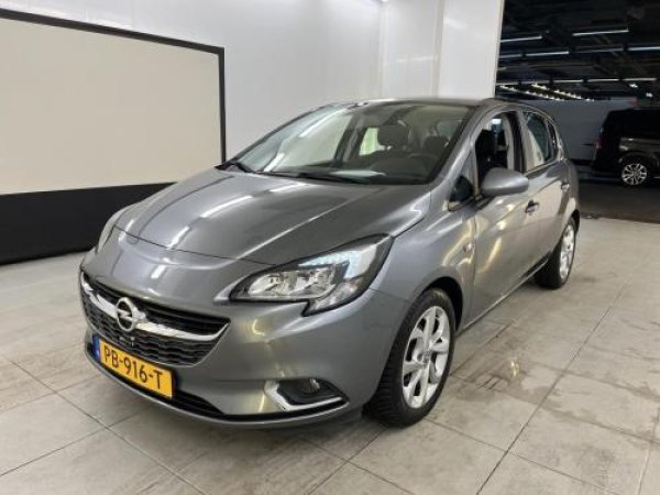 Opel Corsa 1.4 Online Edition 2017 - voorkant