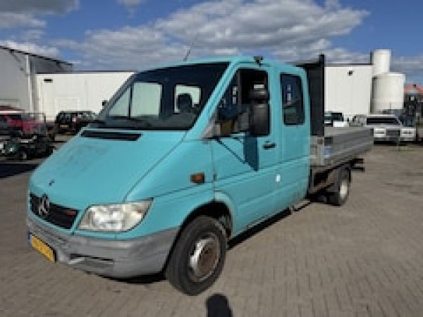 Mercedes-Benz Sprinter 308 CDI 2.2 355 DC 2004 - voorkant