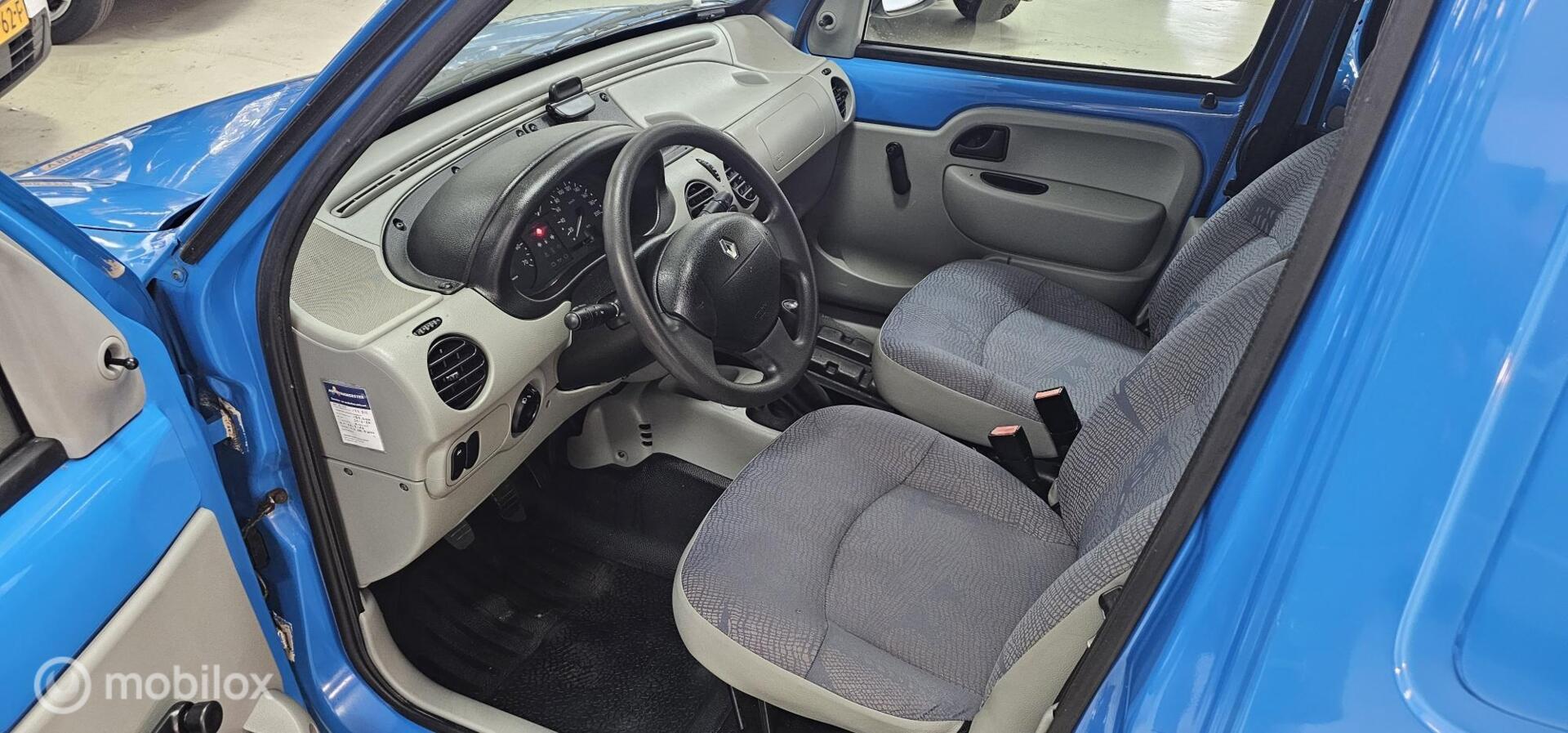 Foto van Renault Kangoo 1.5 Dci Euro 2000 Lang