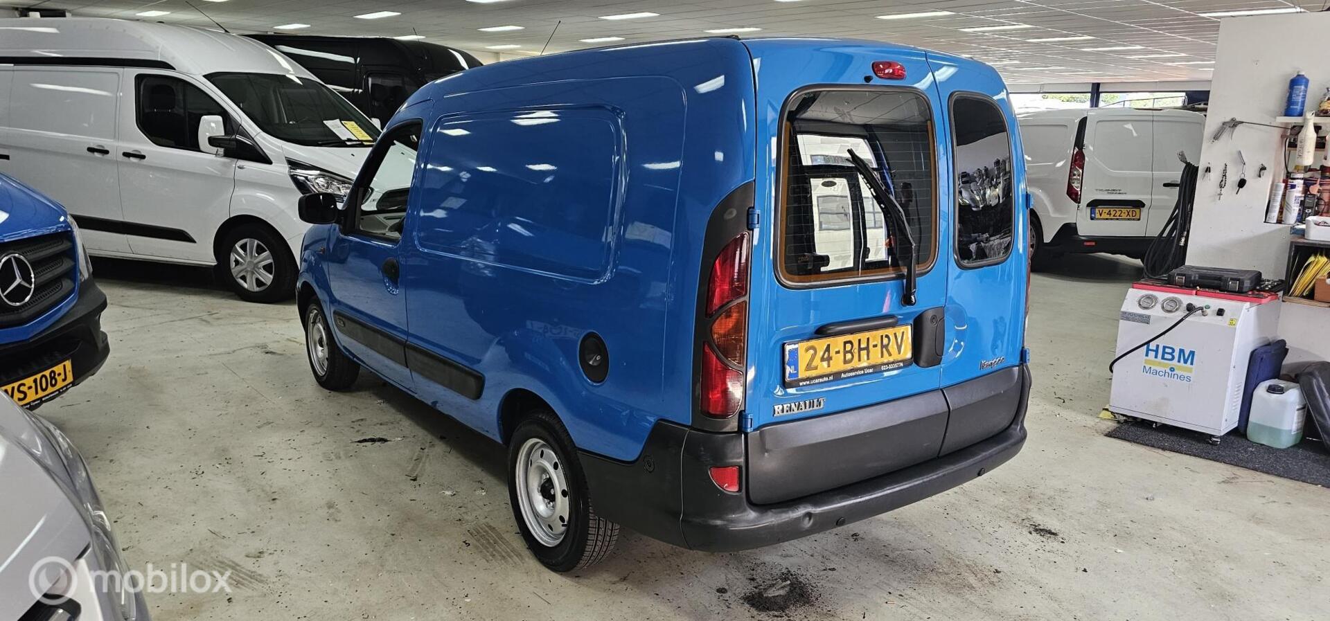 Foto van Renault Kangoo 1.5 Dci Euro 2000 Lang