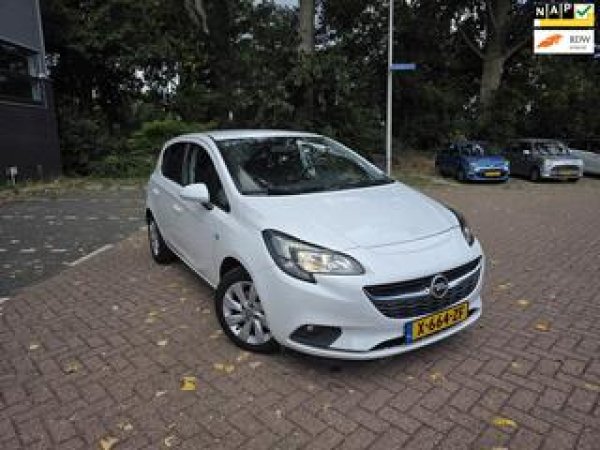 Opel Corsa 1.4 Edition 2018 - voorkant