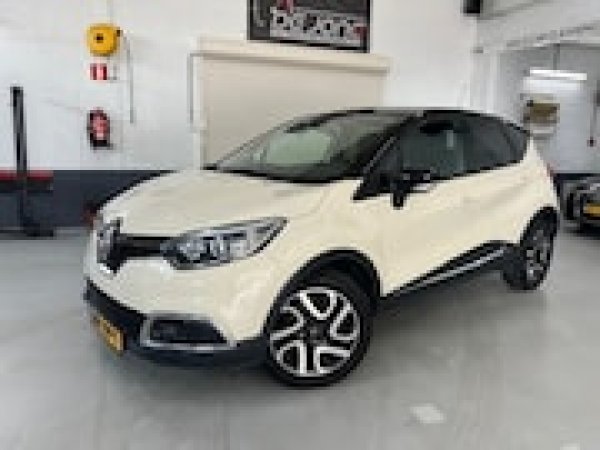 Renault Captur 0.9 TCe Dynamique 2013 - voorkant