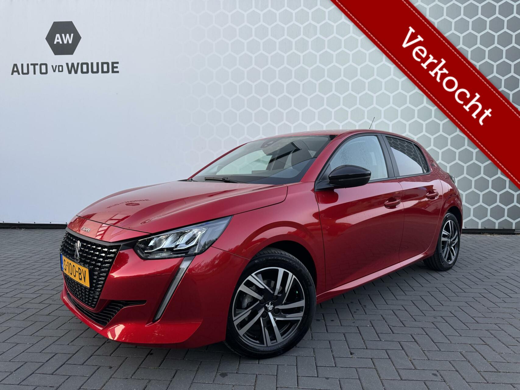 Peugeot 208 1.2 PureTech Style Carplay Airco Lane assist 2022 - voorkant