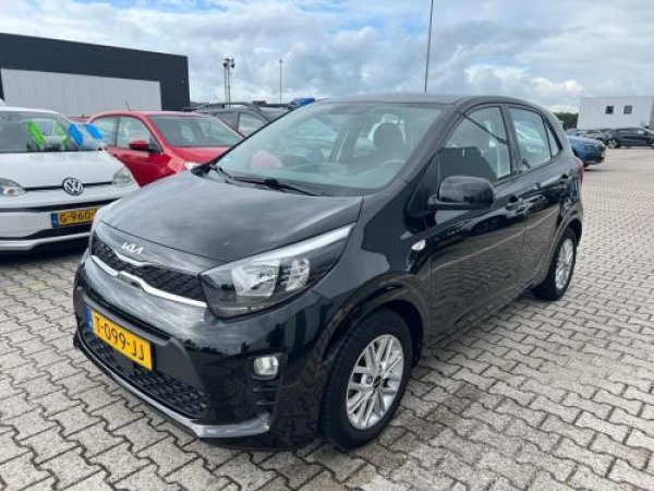 Kia Picanto 1.0 DPI DynamicLine 2023 - voorkant