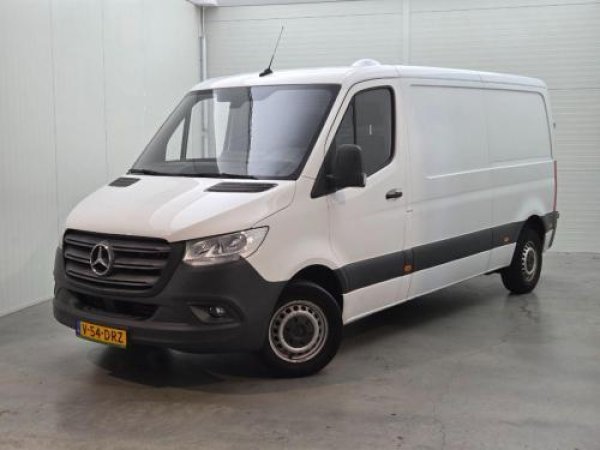Foto van Mercedes-Benz Sprinter
