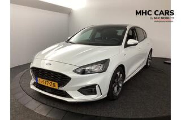 Ford Focus 1.0 EcoBoost ST Line Business 2020 - voorkant