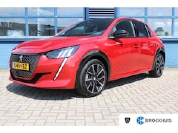 Peugeot 208 1.2 PureTech GT Pack 2022 - voorkant