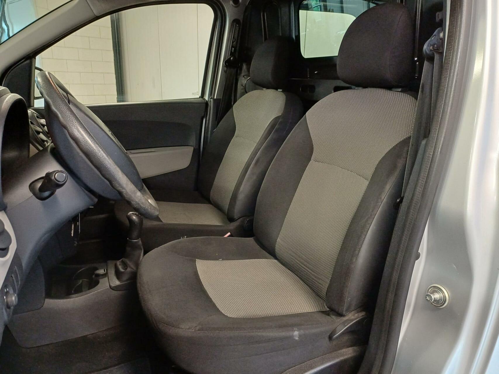 Foto van Dacia Dokker Bestel