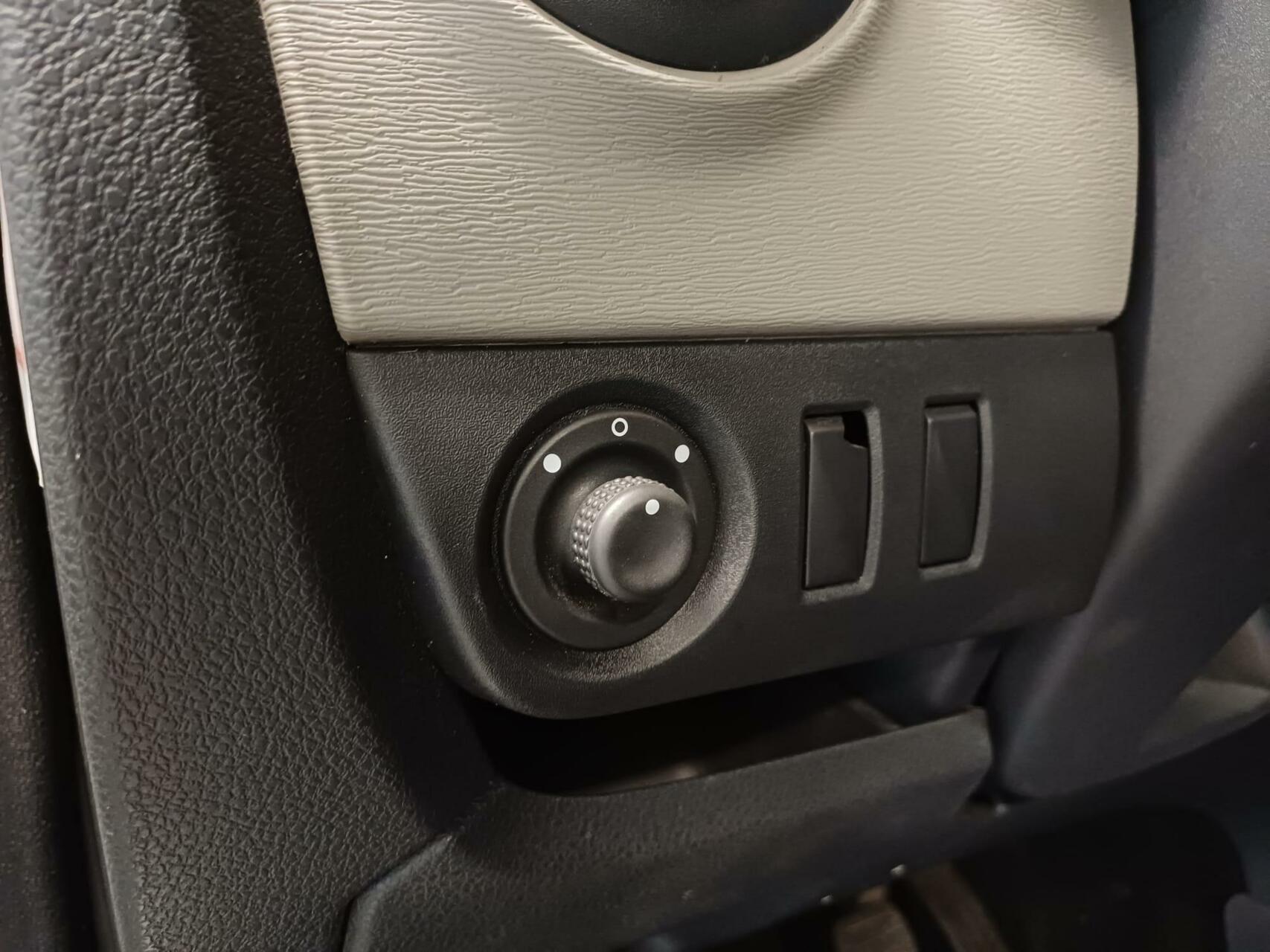 Foto van Dacia Dokker Bestel