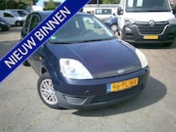 Ford Fiesta 1.3 Style 2004 - voorkant