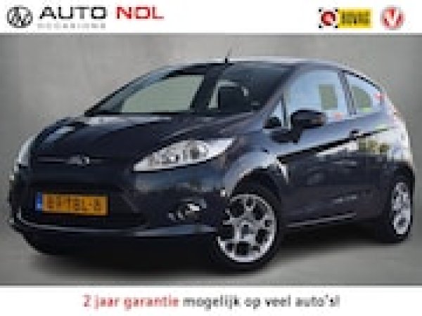 Ford Fiesta 1.25 Titanium 2012 - voorkant